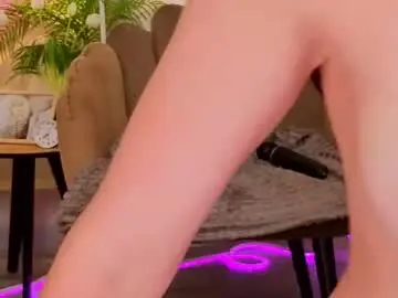 Chaturbate Watch Live Sex Cams of oliviakis