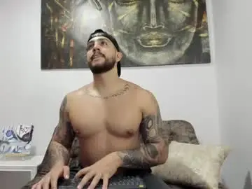 Chaturbate Free Porn Cam of kylenorth_