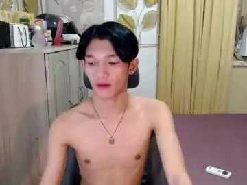 Chaturbate Live Sex Cam of urasian_john20