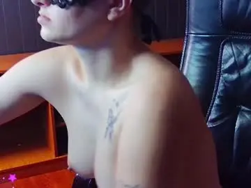 Chaturbate Adult Video Chat of skylar_mour