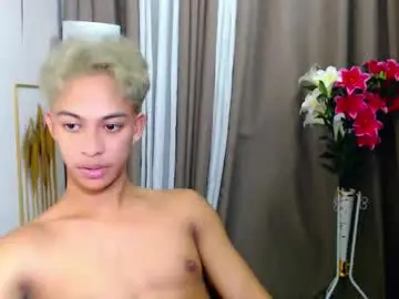 Chaturbate Best live sex cam show of hunk_edward