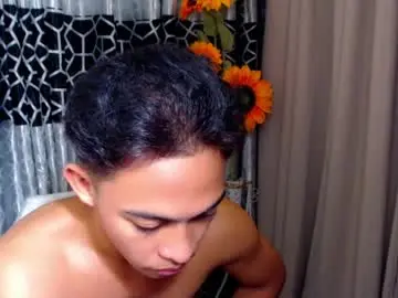 Chaturbate Nude Webcam of hunk_edward