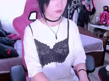 Chaturbate Best live sex cam show of broodmommyy3