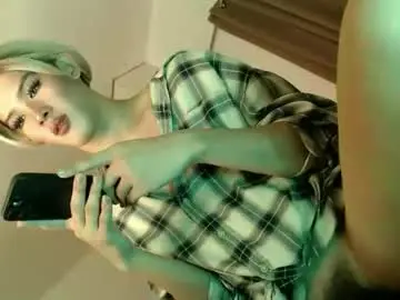 Chaturbate Live Sex Cam of erotic_empress18