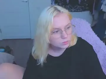 Chaturbate Watch Live Sex Cams of ykwhynot1x