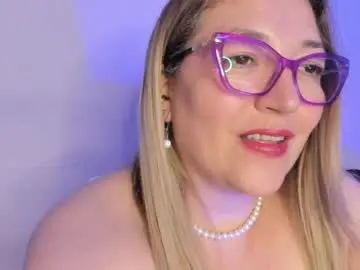 Chaturbate Private Sex Chat of naty__mature_