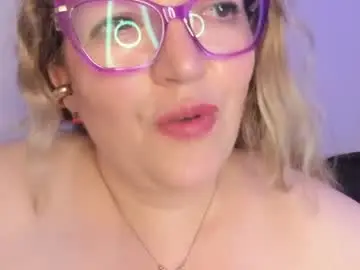 Chaturbate Best live sex cam show of naty__mature_