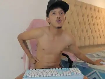 Chaturbate Free Live Porn of noah_jacksxn