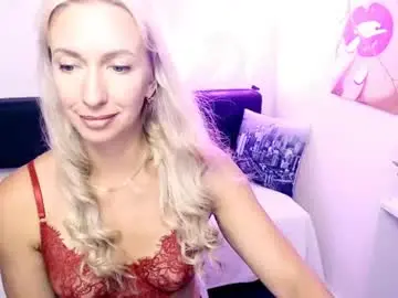 Chaturbate Adult Webcams of cute_smile_shy