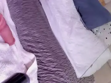 Chaturbate Free Porn Cam of halie728