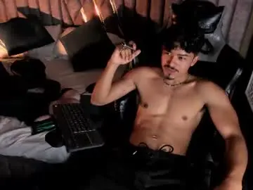 Chaturbate Free Porn Cam of nicolaikarav