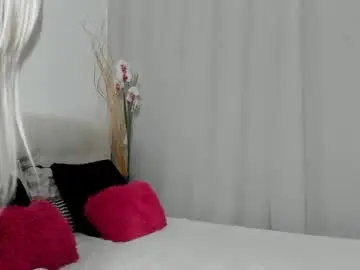 Chaturbate Sex Cam of saradusk