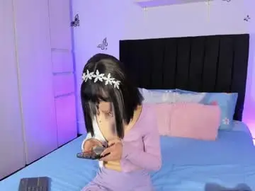 Chaturbate Live Sex Cam of alien_universe
