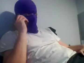Chaturbate Live Sex Cam of bennybueno