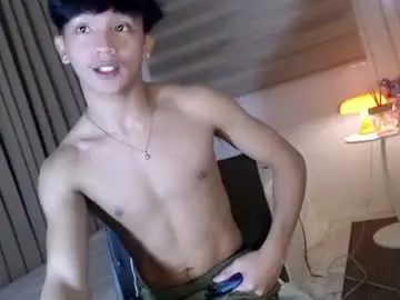 Chaturbate Sex Chat of etherealboytoy4hire