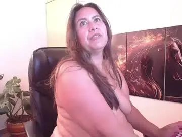 Chaturbate Best live sex cam show of amalia_brunette