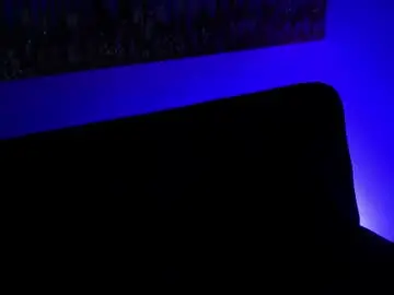 Chaturbate Watch Live Sex Cams of romano_kentt12