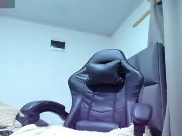 Chaturbate Watch Live Sex Cams of amber_parisi1