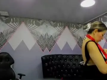 Chaturbate Free Porn Cam of kendal_busgter