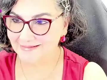 Chaturbate Live Sex Cam of cataleya_mom_