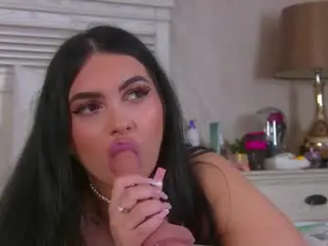 Chaturbate Free Porn Cam of aliranightvale