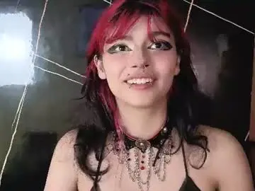 Chaturbate Live Porn of raven_rox_