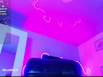 Chaturbate Live Porn of isabelladoll_19