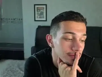 Chaturbate Sex Chat of kaydendrew