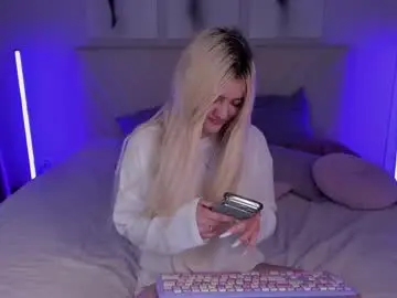 Chaturbate Nude Webcam of kisadelunna_