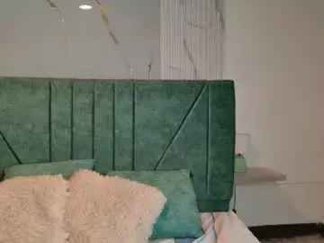 Chaturbate Watch Live Sex Cams of katia_moree