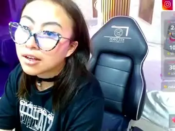 Chaturbate Free Live Porn of amhira_tay