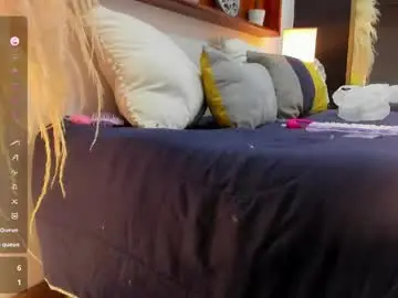 Chaturbate Nude Webcam of cristalbm_