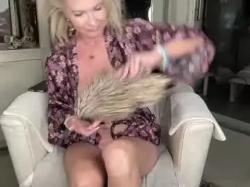 Chaturbate Free Live Porn of gl1tter_barbie
