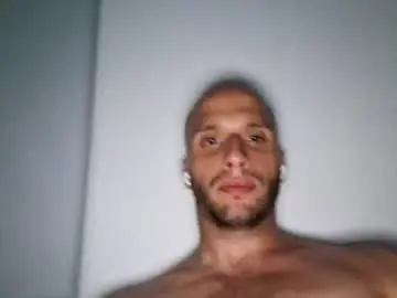 Chaturbate Adult Video Chat of serebob4