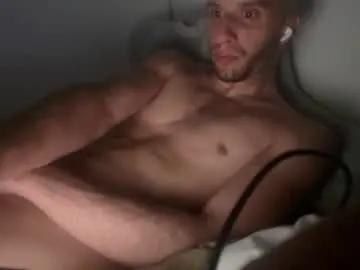 Chaturbate Best live sex cam show of serebob4