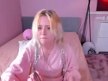 Chaturbate Sex Chat of kiki_peach