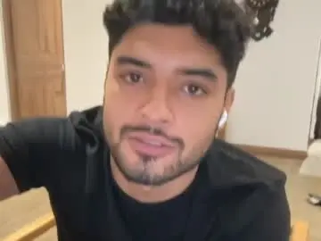 Chaturbate Live Sex Cam of bdever7