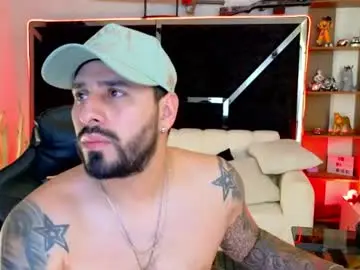 Chaturbate Live Sex of ostin_big09