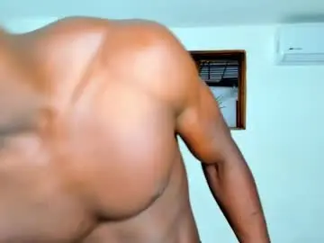 Chaturbate Live Sex Cam of dylantaylor_1