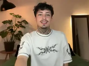 Chaturbate Live Sex of noah_and_steven