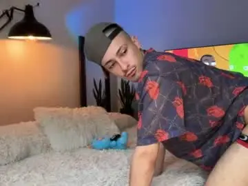 Chaturbate Watch Live Sex Cams of noah_and_steven