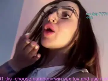 Chaturbate Adult Video Chat of slilith