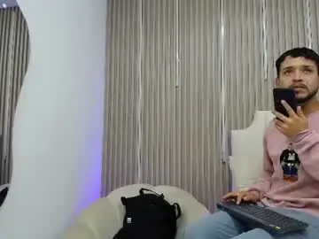 Chaturbate Live Sex of steven_skiing