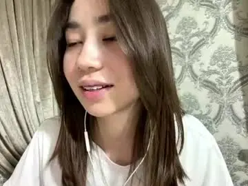 Chaturbate Live Sex Cam of merlenebixel