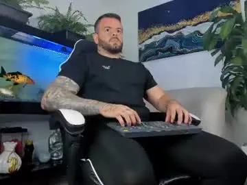 Chaturbate Best live sex cam show of johnnygrayson_