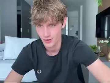 Chaturbate Live Sex Cam of mason_gallagher