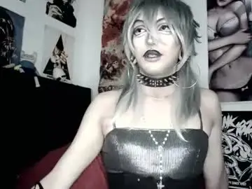 Chaturbate Free Porn Cam of kiiller_queen