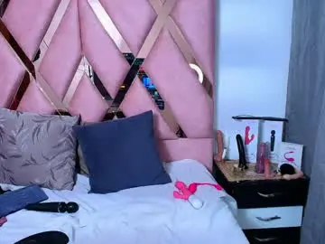 Chaturbate Watch Live Sex Cams of roxettemature
