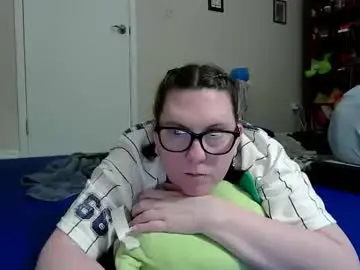 Chaturbate Free Live Porn of fuzzypeaches87