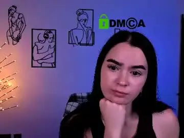 Chaturbate Nude Webcam of aria_glow